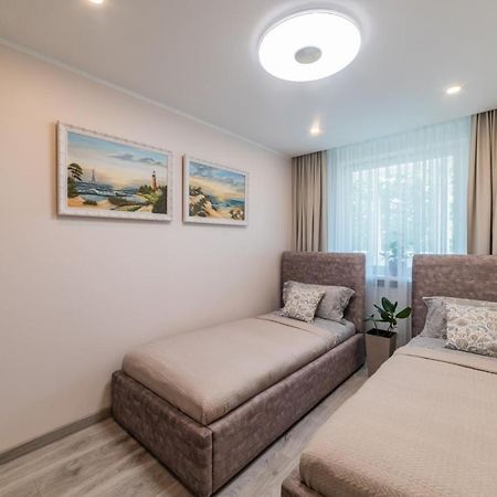 E.D. Luxury Apartaments Шяуляй Екстер'єр фото