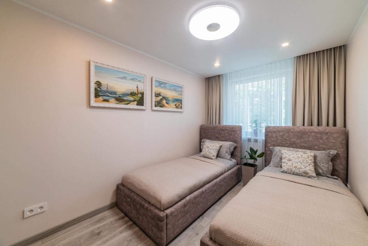E.D. Luxury Apartaments Шяуляй Екстер'єр фото