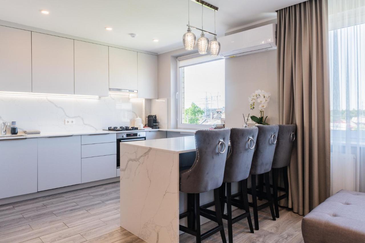E.D. Luxury Apartaments Шяуляй Екстер'єр фото
