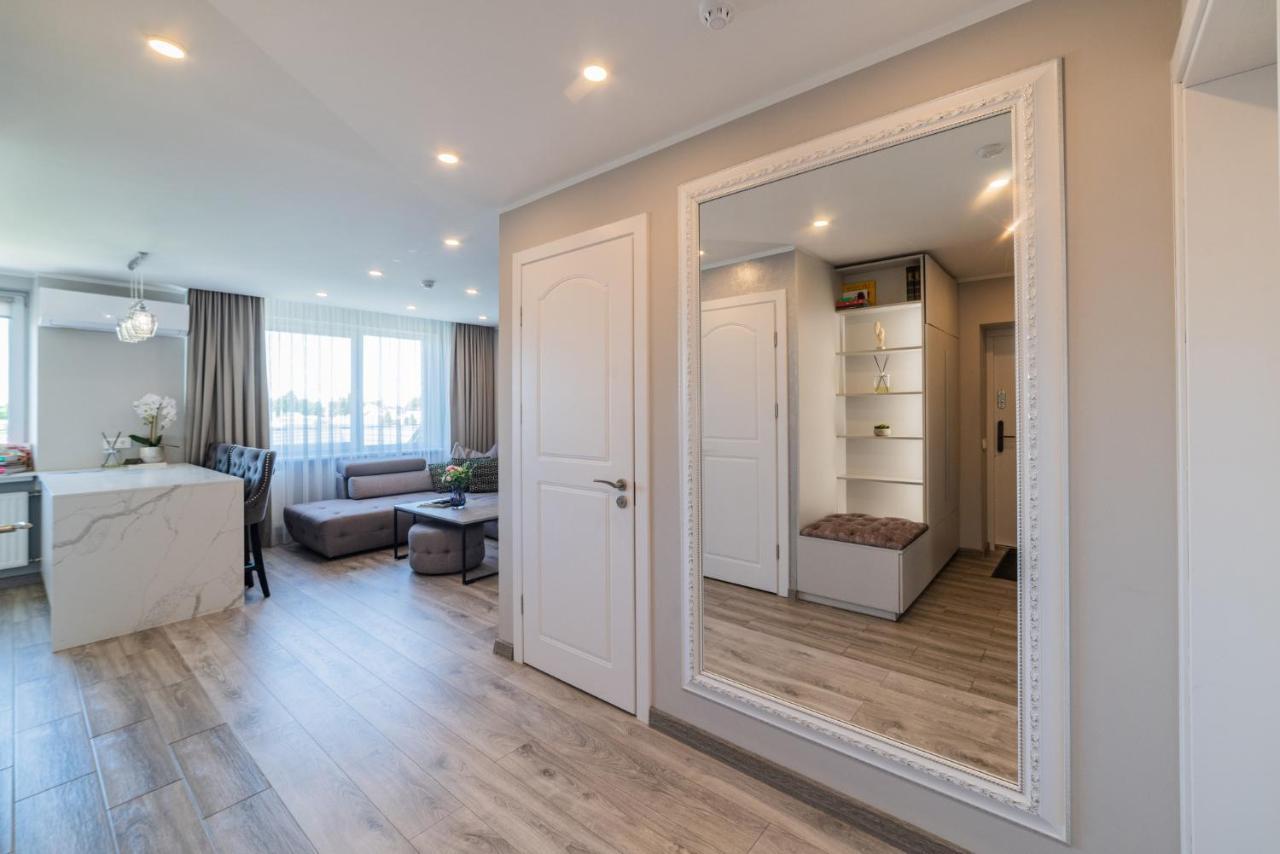 E.D. Luxury Apartaments Шяуляй Екстер'єр фото